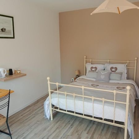 2 Chambres D'Hotes Au Calme Proche Centre Ville Mont-de-Marsan Esterno foto